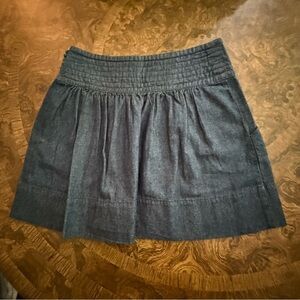 Thistle Pearl Navy Denim Skirt. Side Button & Zip EUC Sz 0